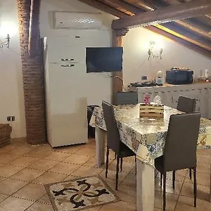 Appartamento Casa Lmt, Aci Catena